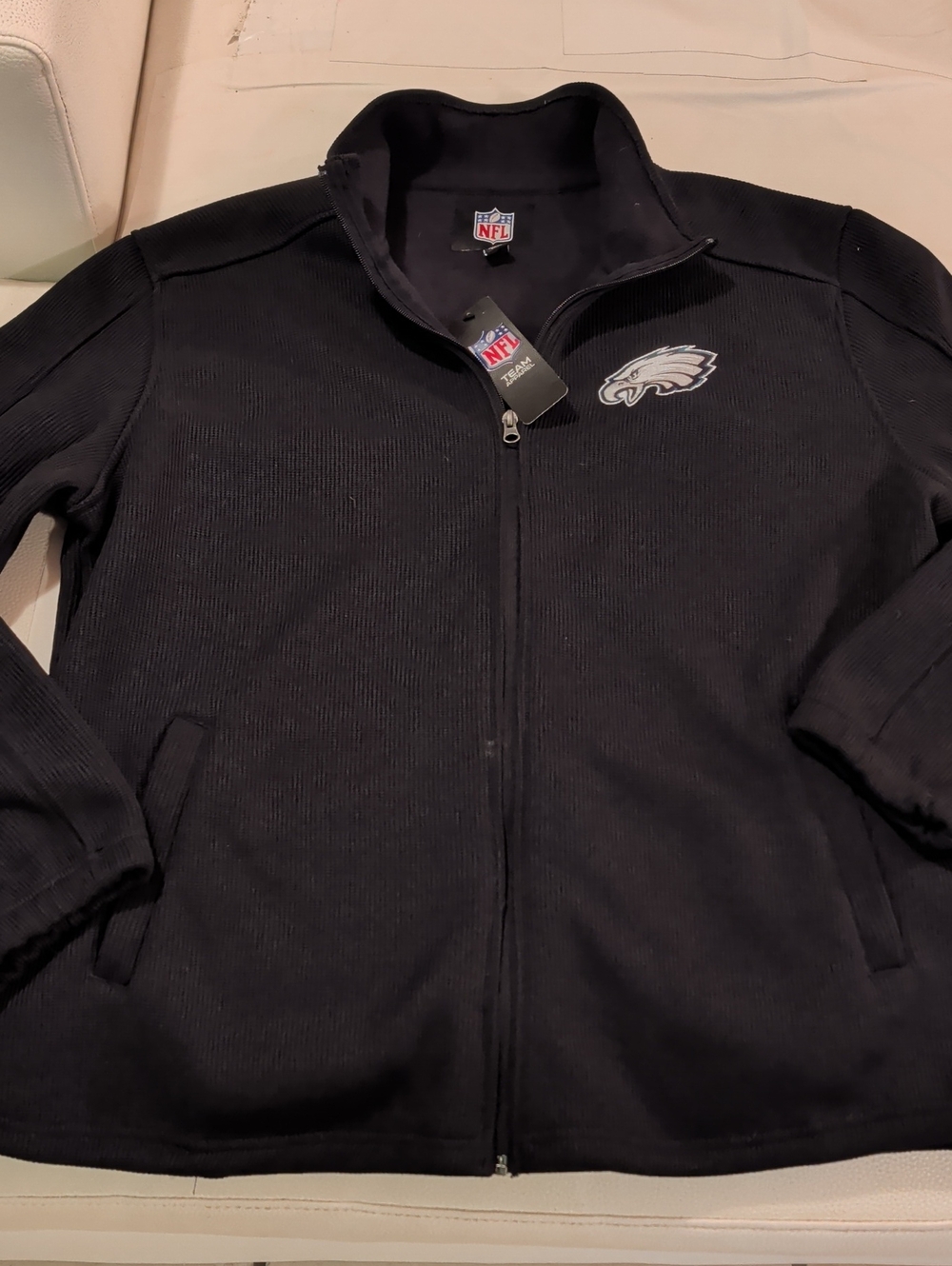 Warm XXL Philadelphia Eagles NFL Zip Up Jacket
